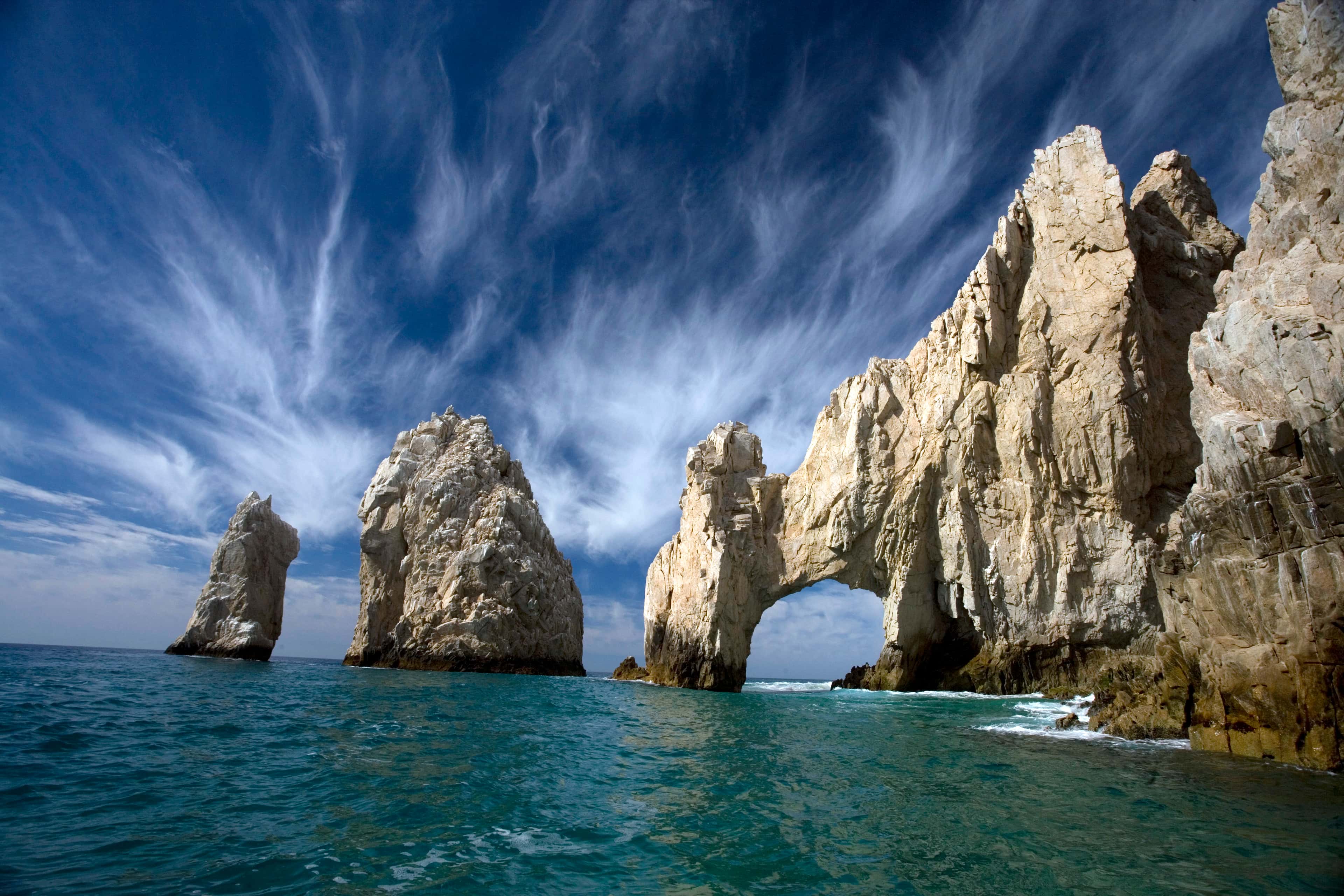 El Arco, Cabo San Lucas: the arch beside the Land's End pinnacles